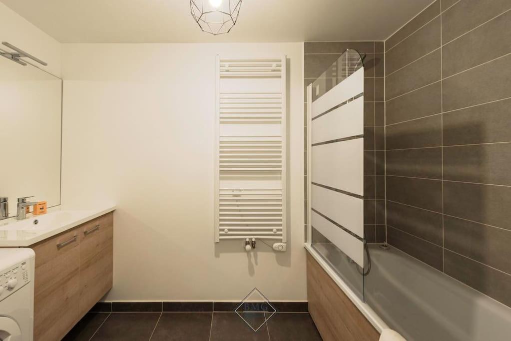 Palladium Appartement Disneyland Bmyguest 塞里斯 外观 照片