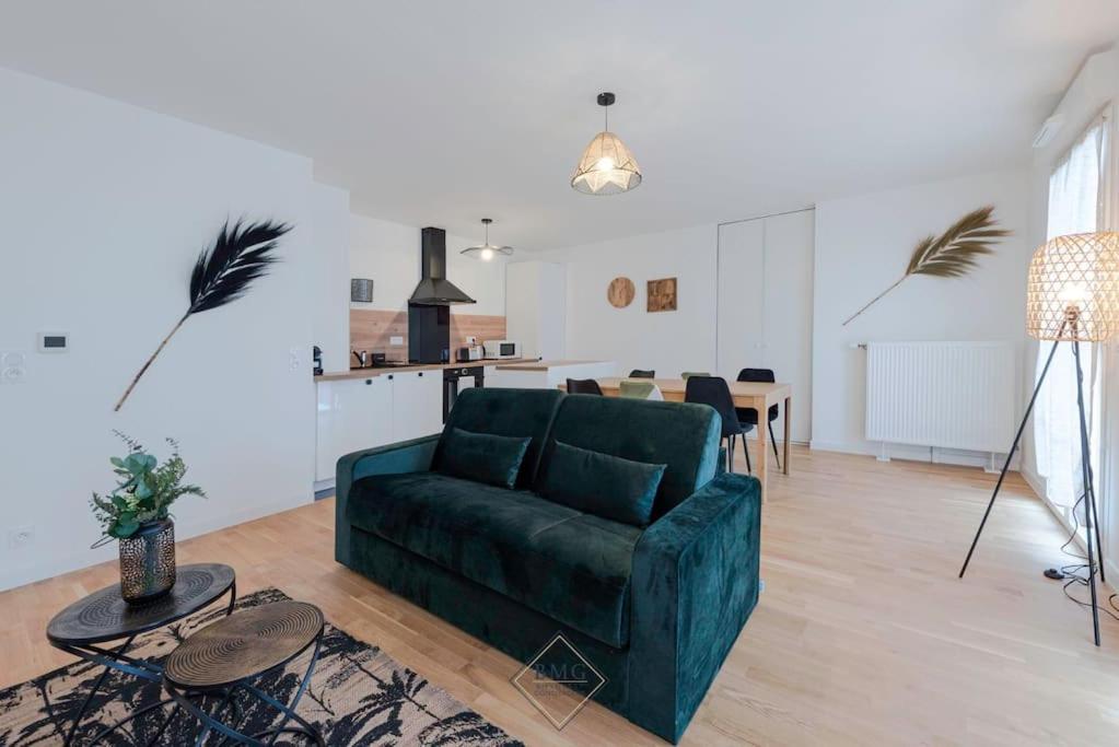 Palladium Appartement Disneyland Bmyguest 塞里斯 外观 照片